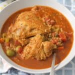 Bowl of asopao de pollo.